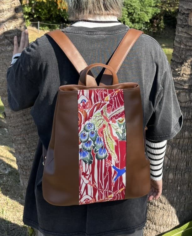 “Asobou – Always Together” Bingata Leather Bag