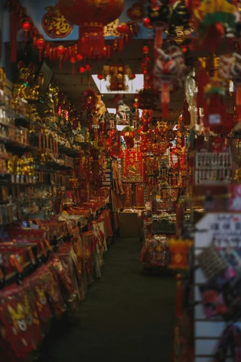 singapore local marketplace